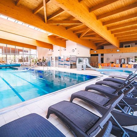 Wellness & Spa Hotel Certov Buitenkant foto