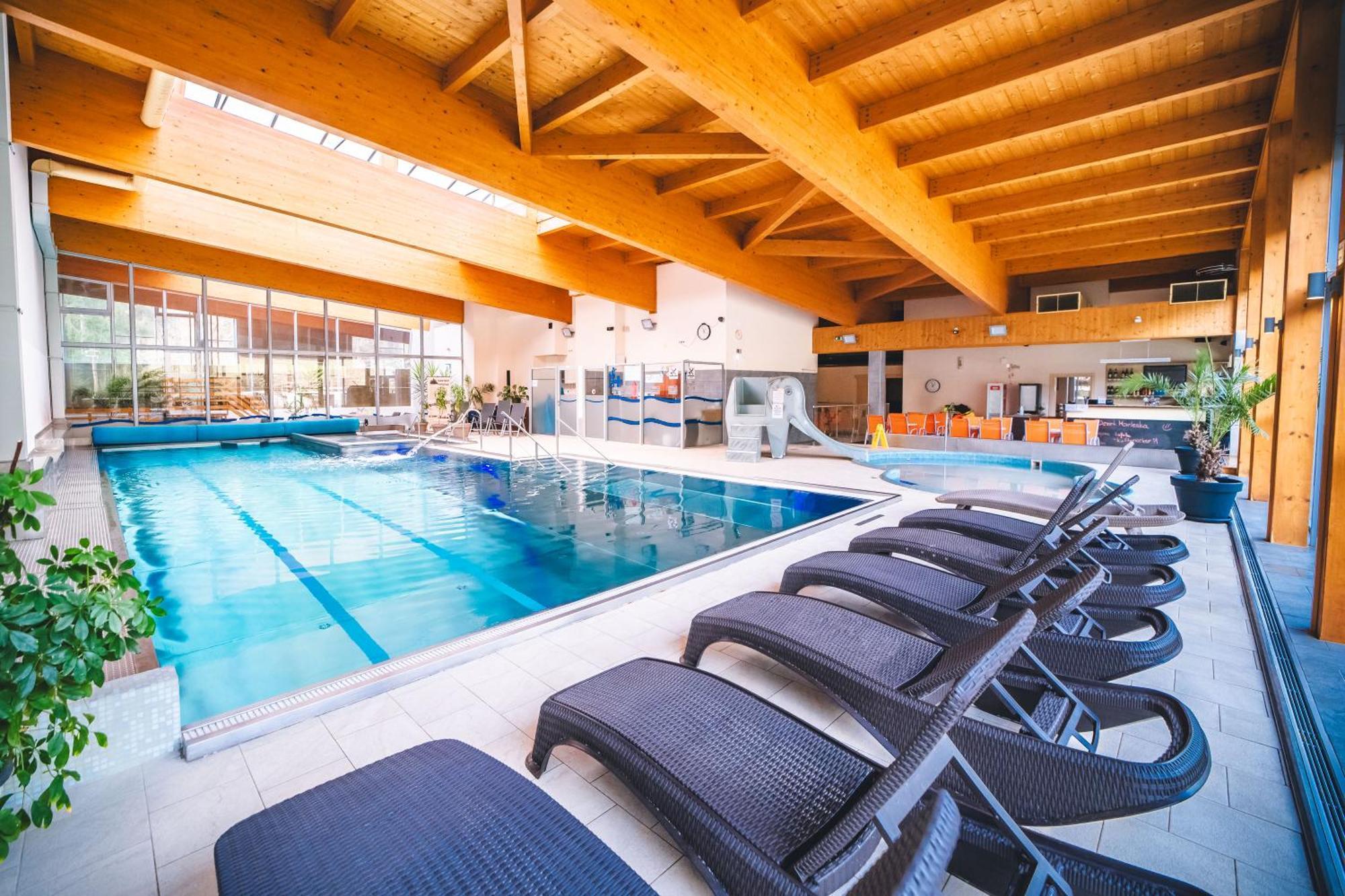 Wellness & Spa Hotel Certov Buitenkant foto