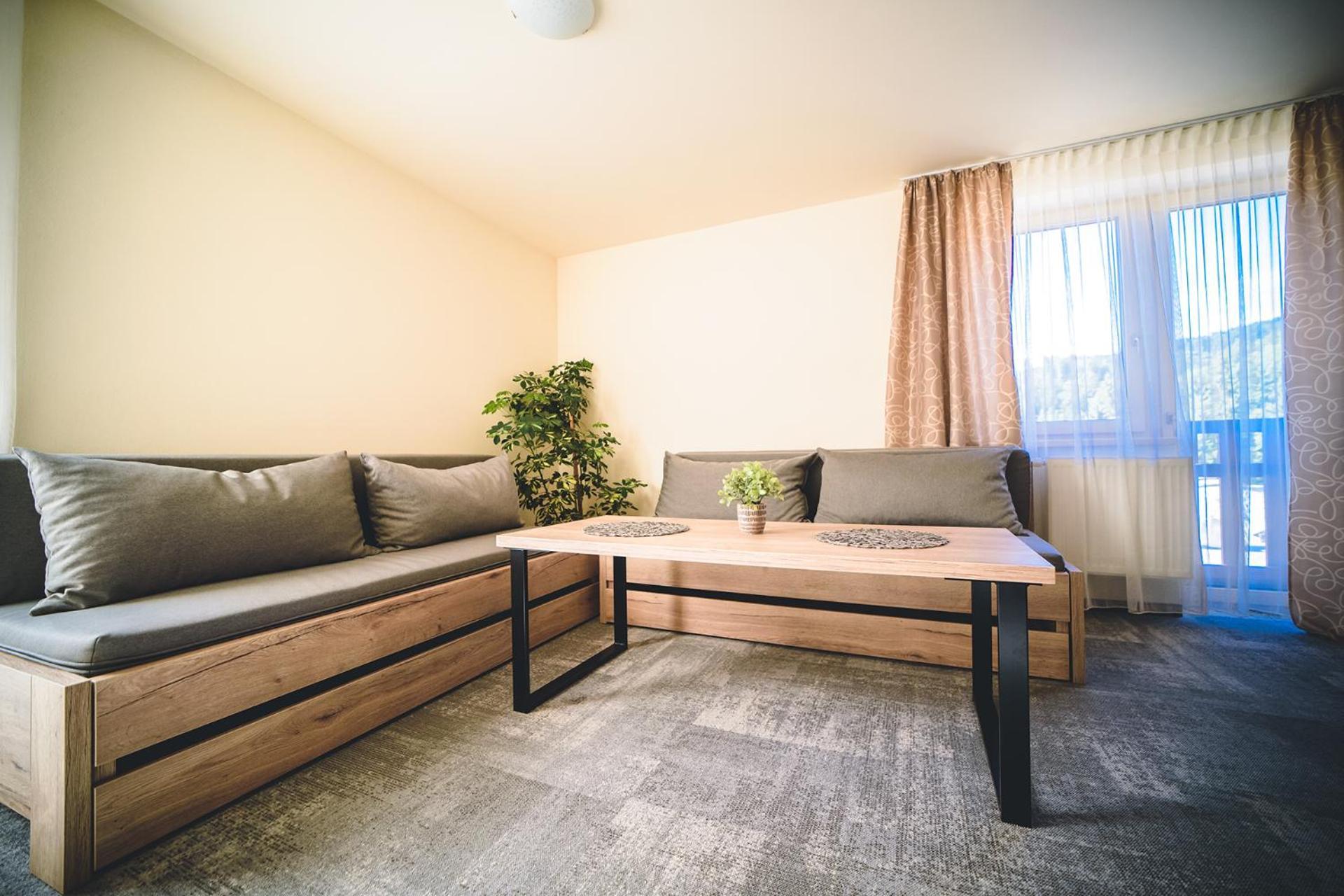 Wellness & Spa Hotel Certov Buitenkant foto
