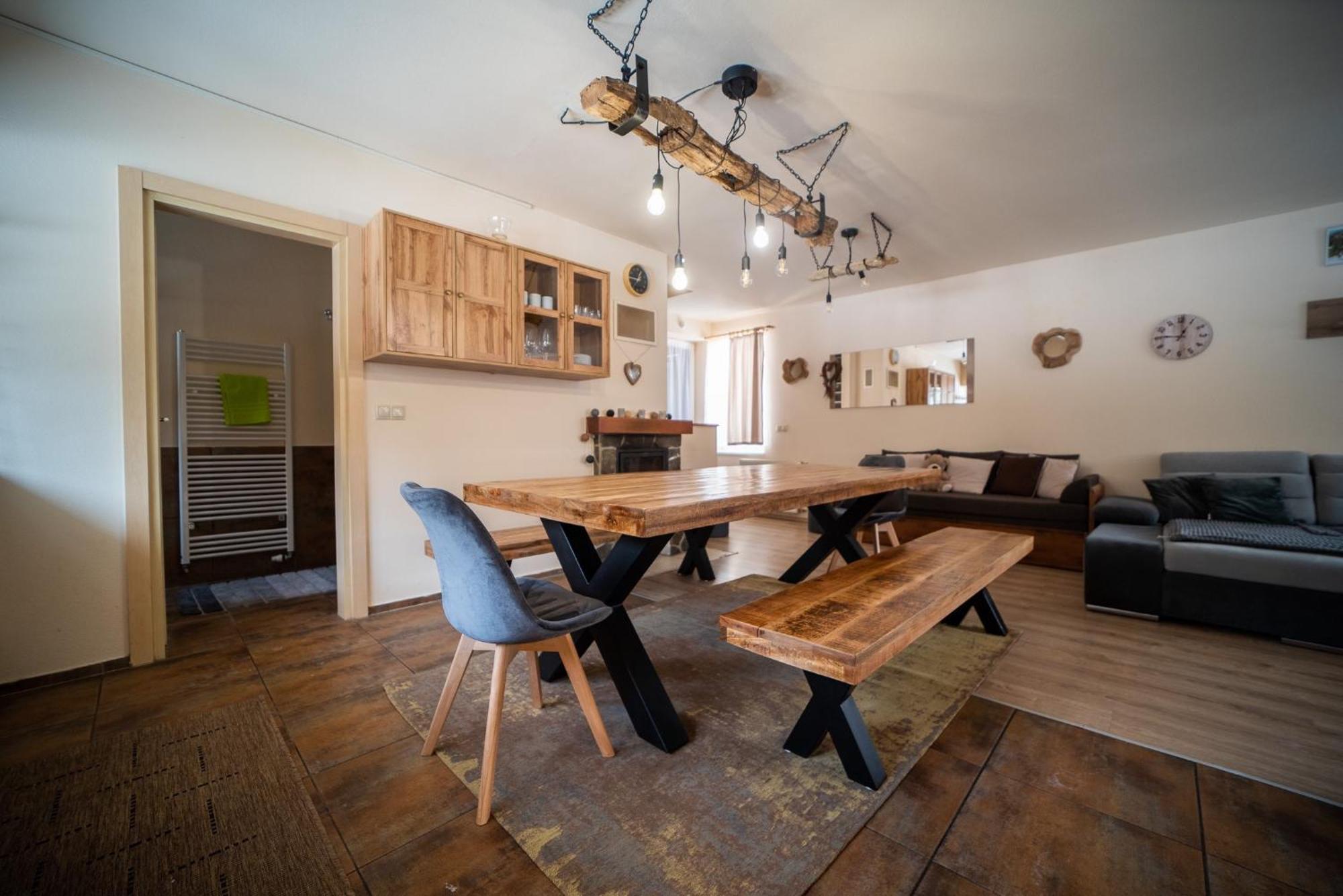 Wellness & Spa Hotel Certov Buitenkant foto