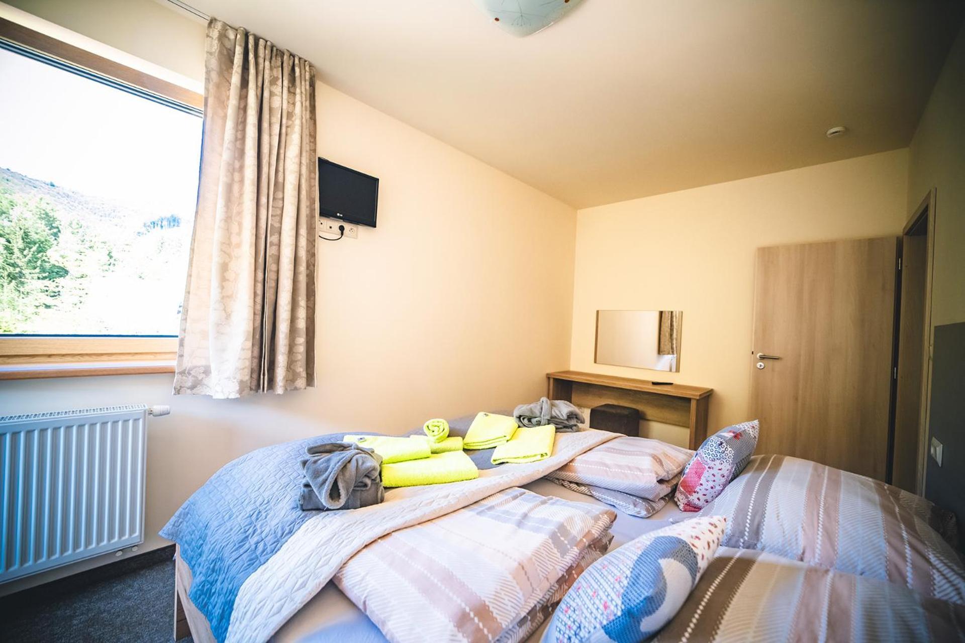 Wellness & Spa Hotel Certov Buitenkant foto