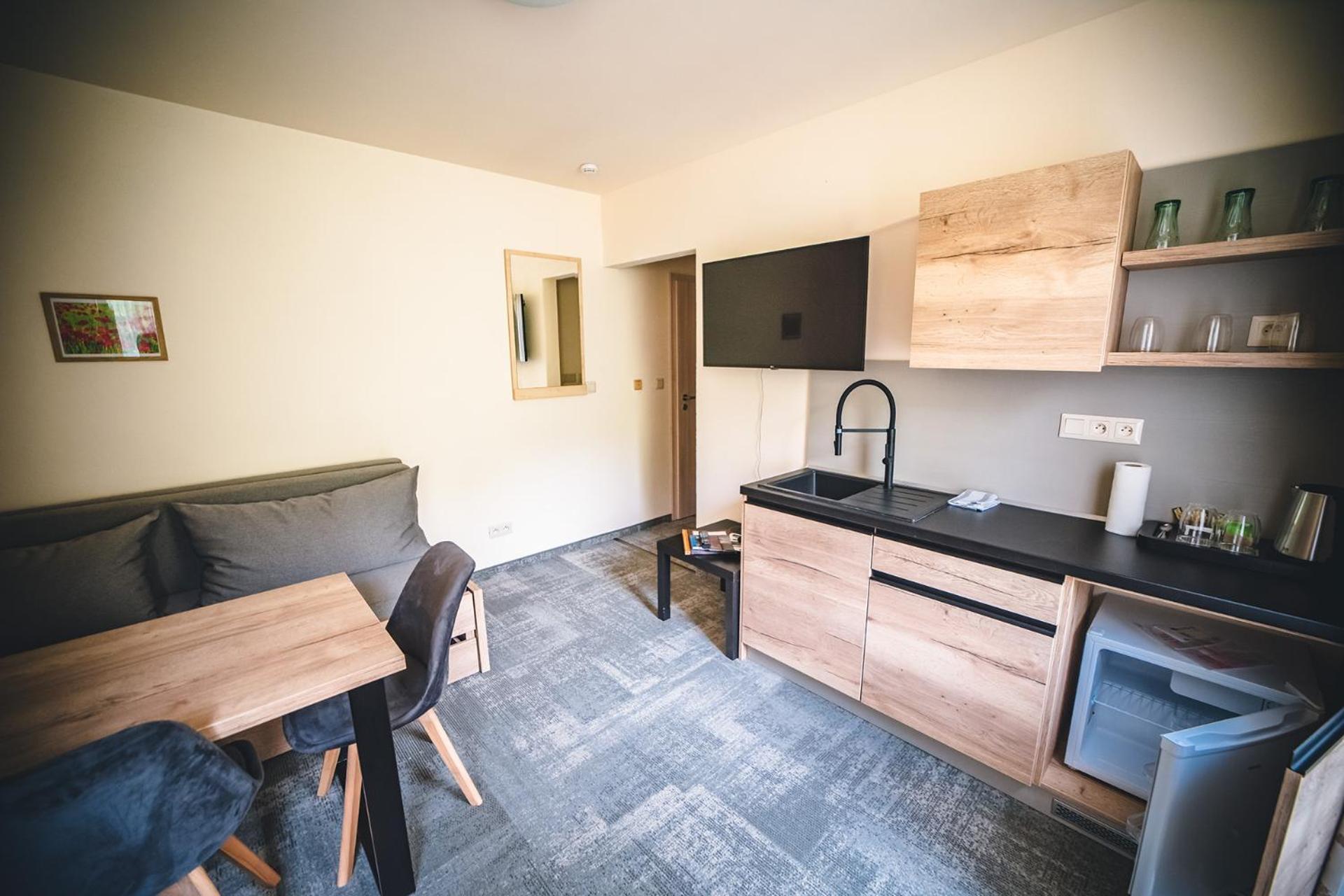 Wellness & Spa Hotel Certov Buitenkant foto