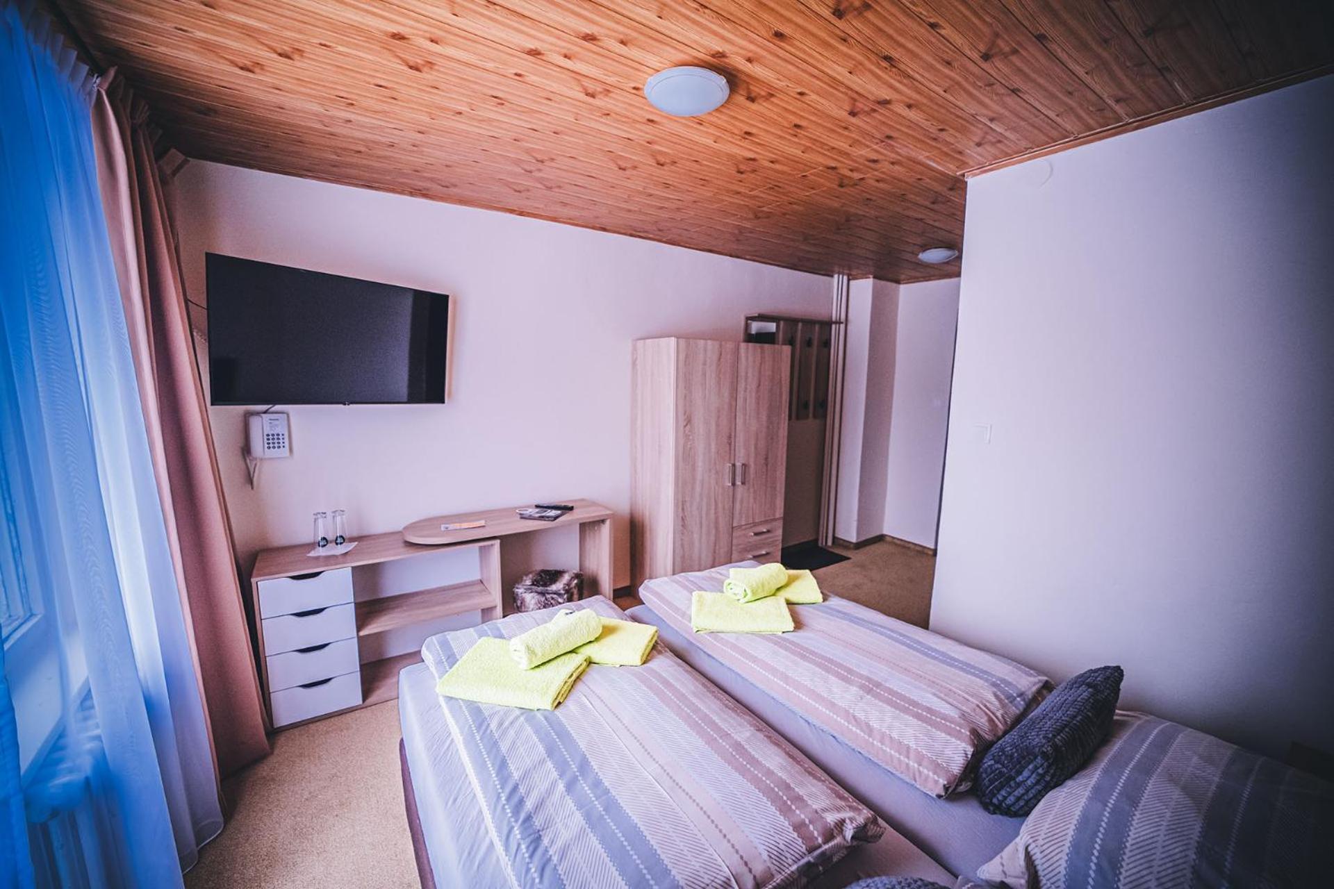 Wellness & Spa Hotel Certov Buitenkant foto