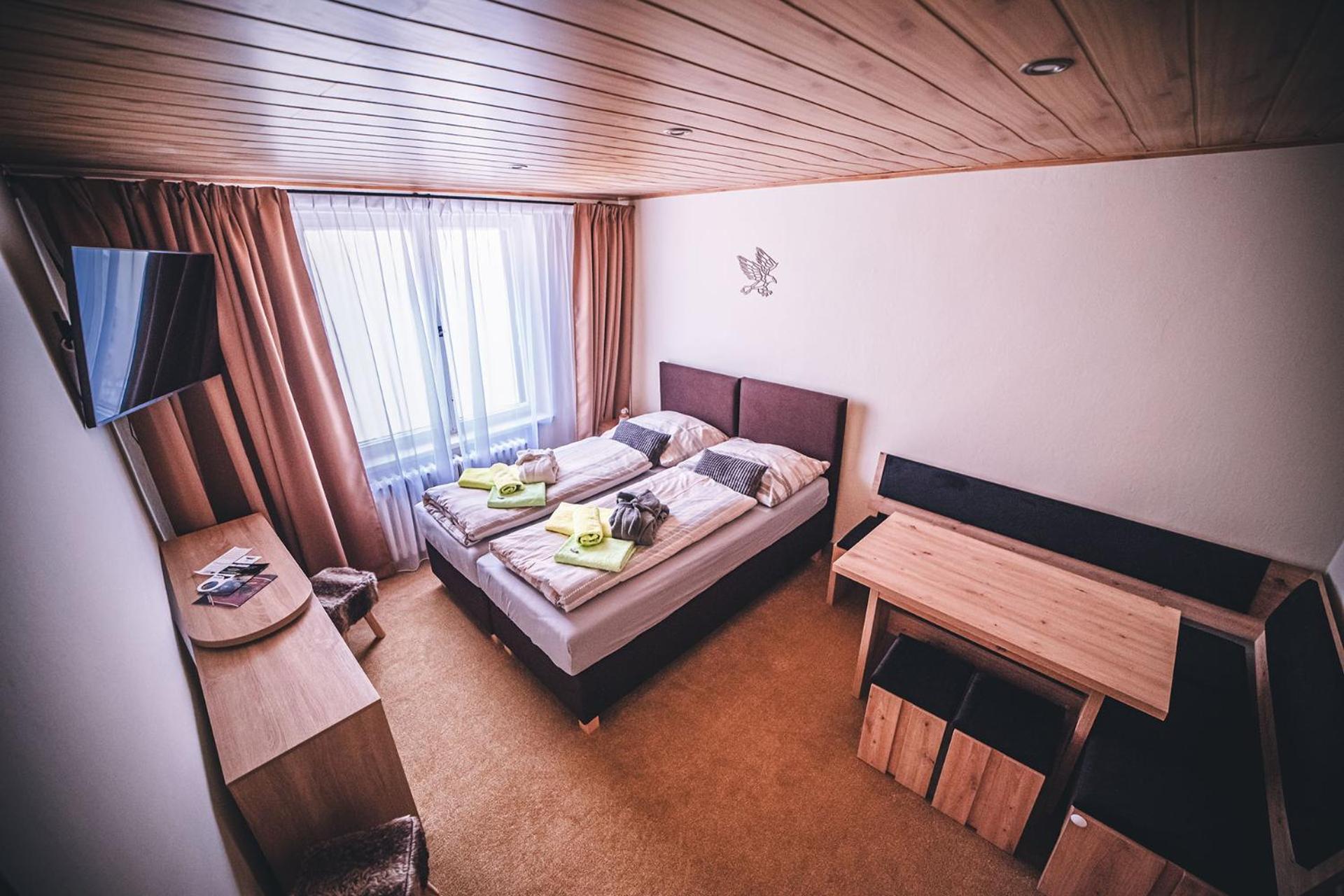 Wellness & Spa Hotel Certov Buitenkant foto